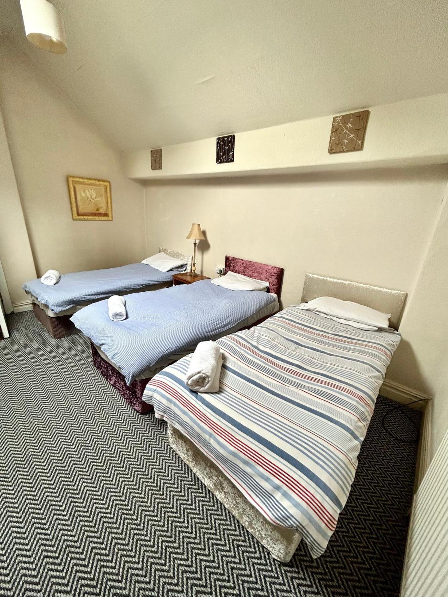 The Egerton Arms Hotel Salford Экстерьер фото
