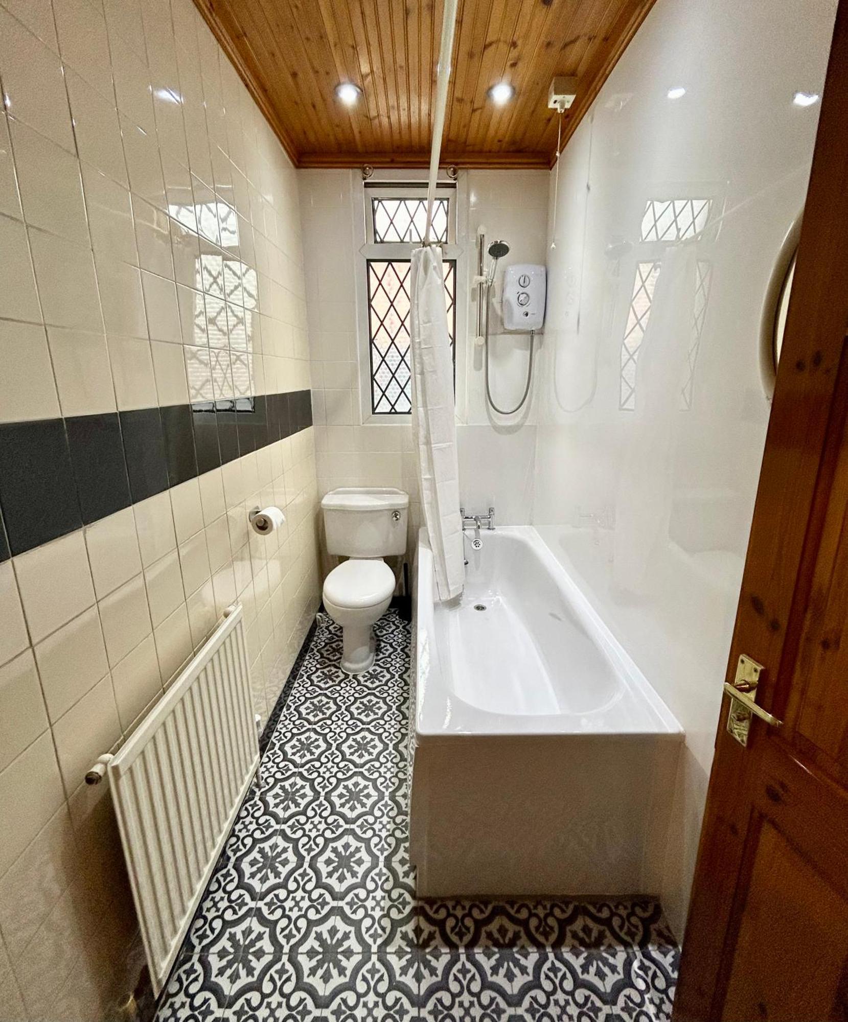 The Egerton Arms Hotel Salford Экстерьер фото