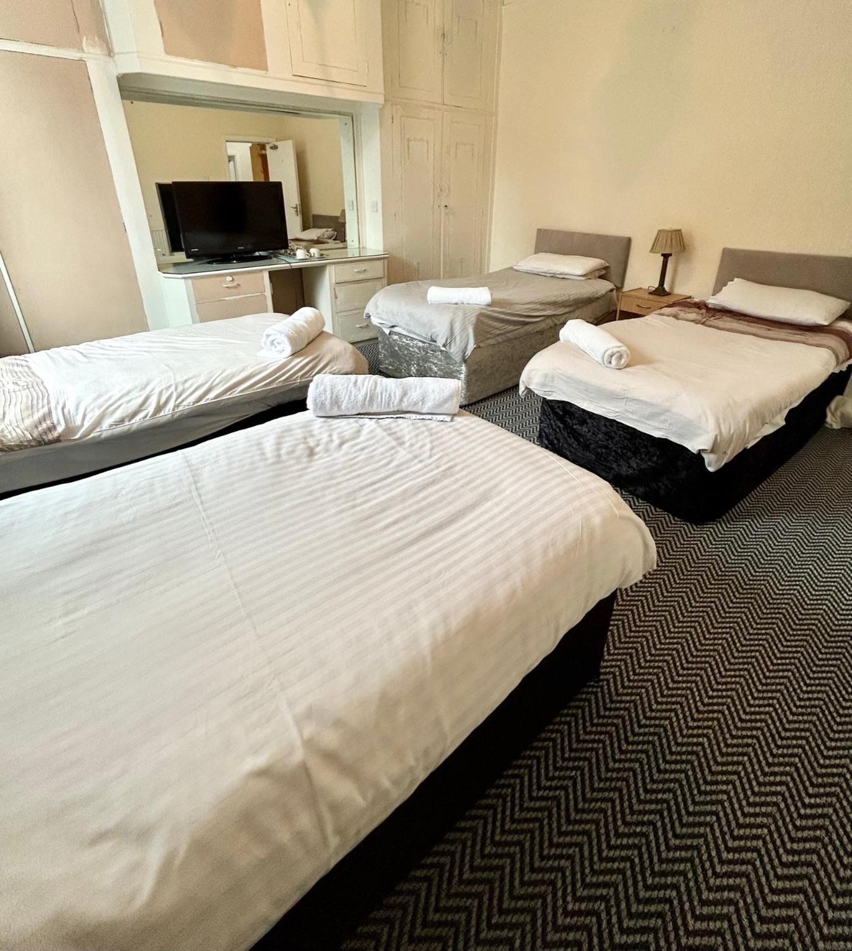 The Egerton Arms Hotel Salford Экстерьер фото