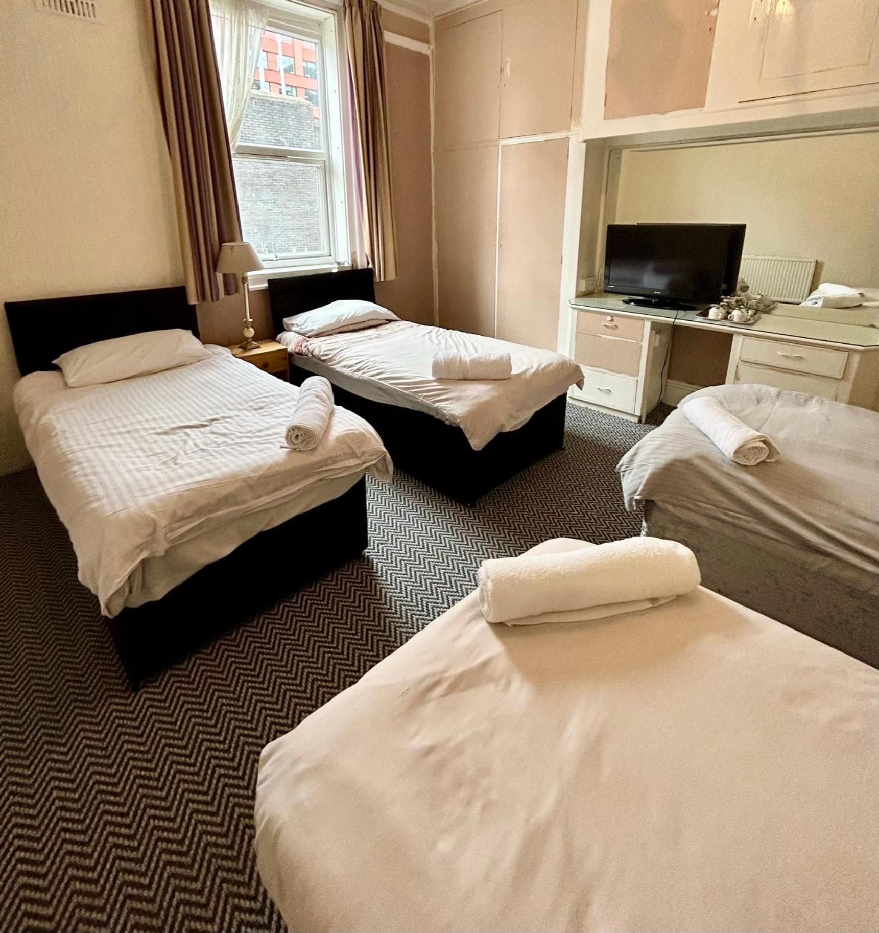 The Egerton Arms Hotel Salford Экстерьер фото